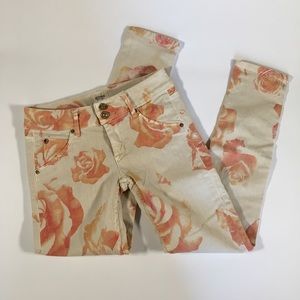 Hudson Cropped Rose Pants